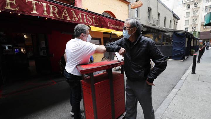 Coronavirus US live updates: cases, deaths and stimulus checks today