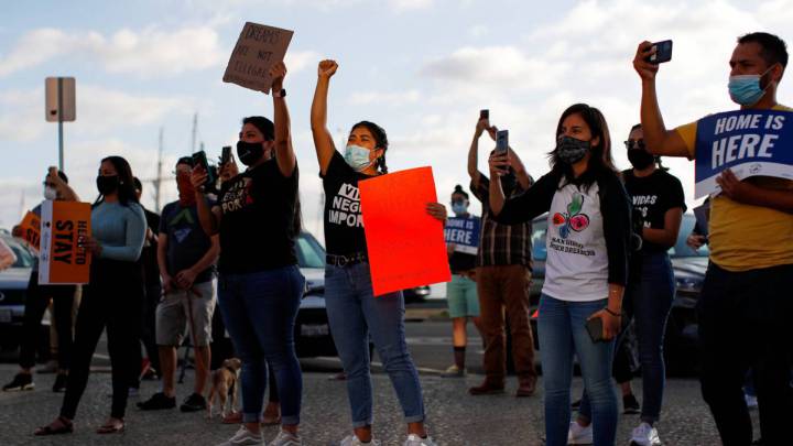 Who benefits from the Supreme Court's decision to keep DACA