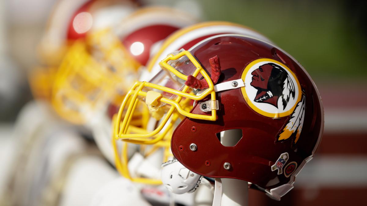 Washington to retire Redskins name