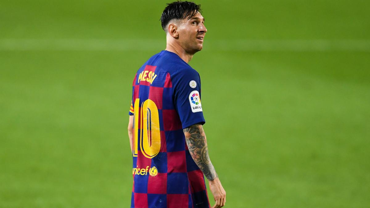Bartomeu expects Messi stay but casts doubt on Barca deals for Neymar and Martinez