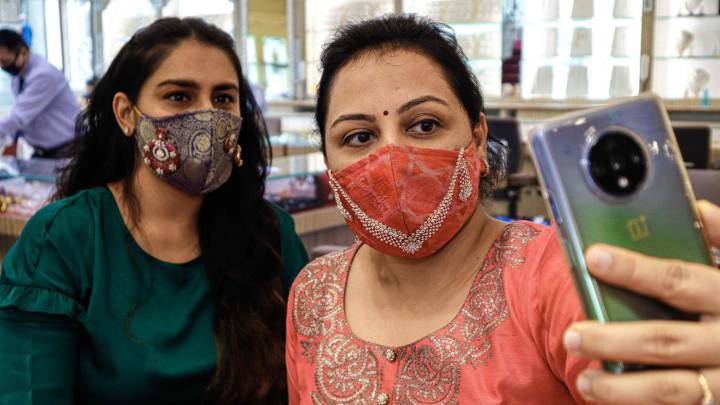 Coronavirus India live updates: cases, deaths and news