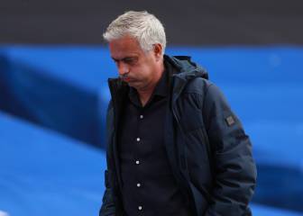Mourinho takes aim at Manchester United penalty record