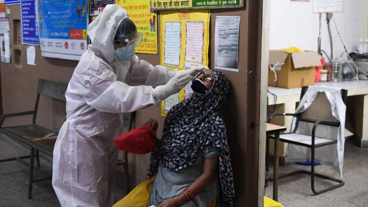 India reaches two million Covid-19 cases amidst health workers strike