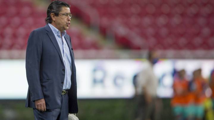 Luis Fernando Tena: Chivas parts way with manager