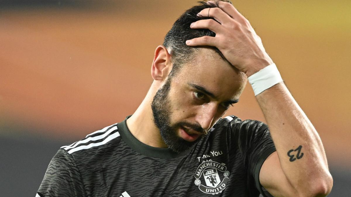 Bruno Fernandes plays down Lindelof row as Man Utd exit Europa League