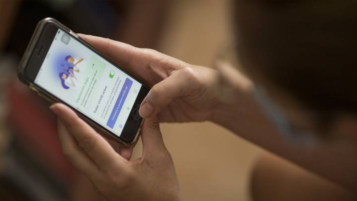 South Africa launches Covid-19 contact-tracing app