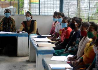 Schools in Delhi to remain shut through to the end of September