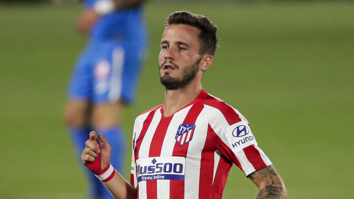 Atletico Madrid midfielder Saul Niguez 'very flattered' by Man Utd links