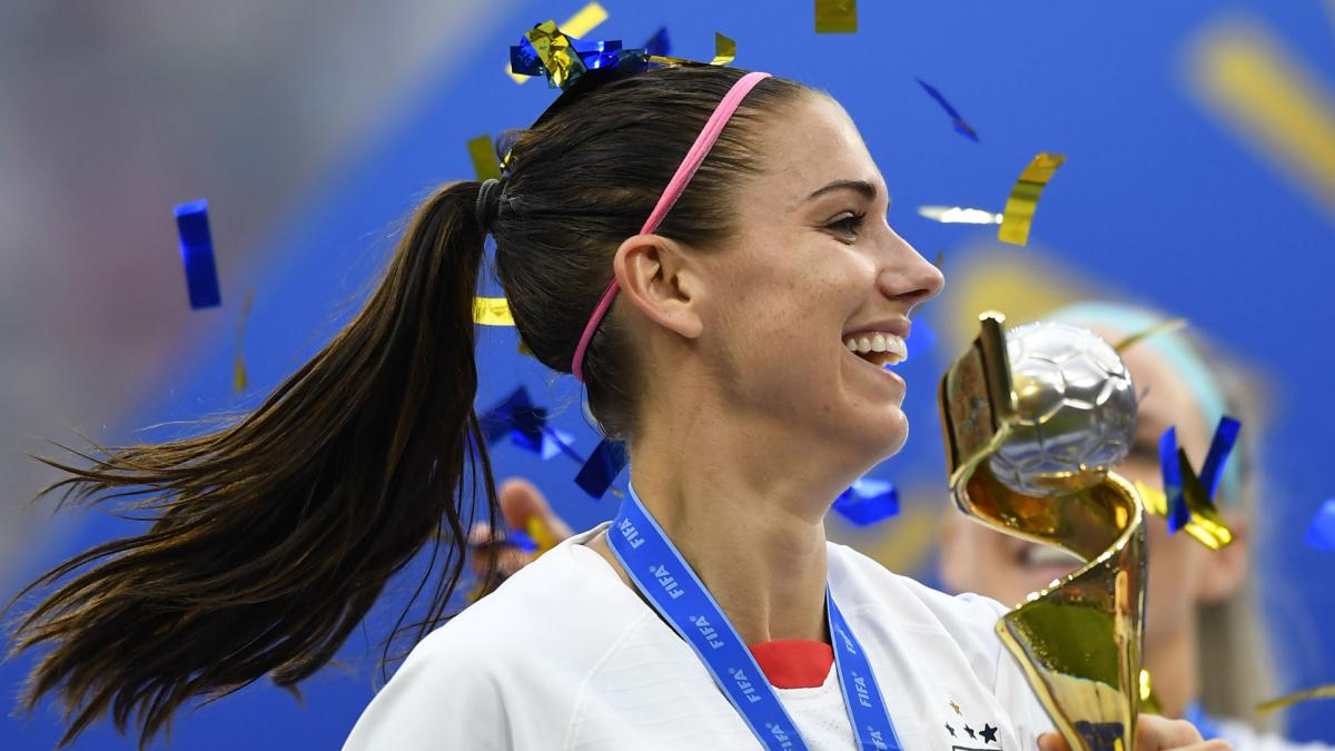 Tottenham pull off incredible coup with Alex Morgan deal