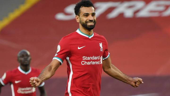 Barcelona target Salah, Man United eye Bale - transfer talk