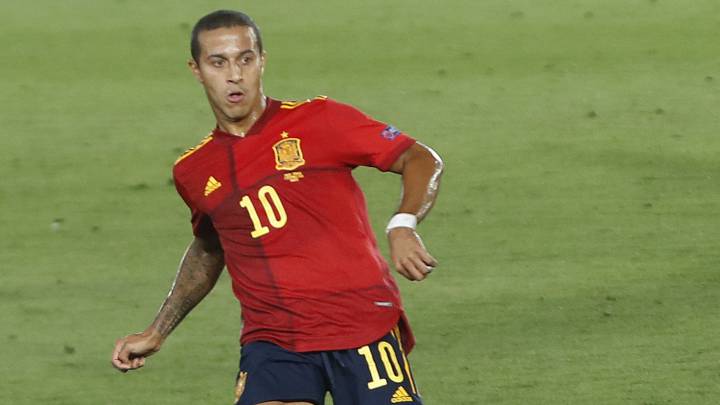 Liverpool agree deal to sign Thiago from Bayern Munich