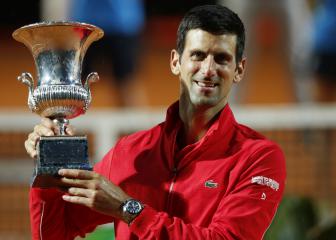 Djokovic wins first Rome title for five years, to make Masters history