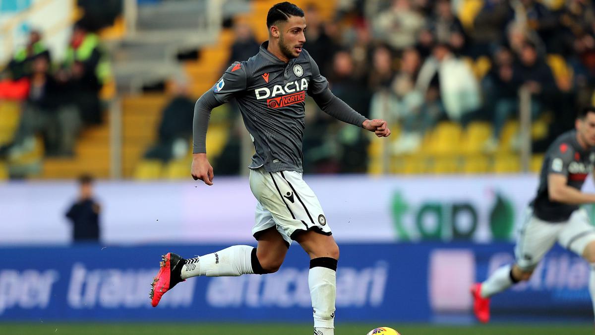 Juventus confirm signing of Udinese midfielder Mandragora