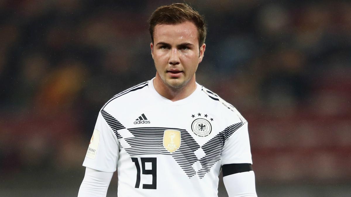 Gotze joins PSV in coup for Dutch giants