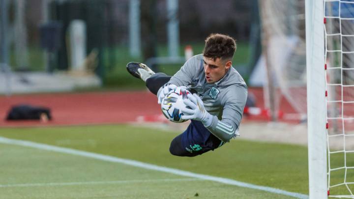 Luis Enrique: 'time to see what Kepa is made of'