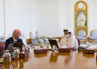 Emir of Qatar hosts Infantino during FIFA president’s World Cup tour