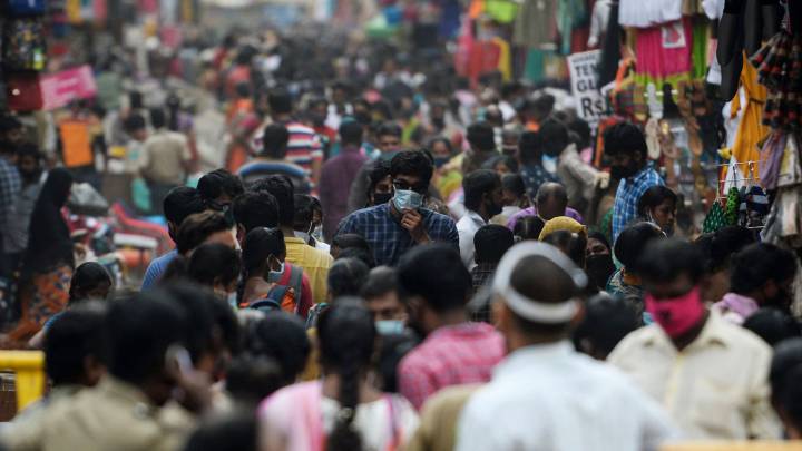 Movie theaters in India to re-open despite continuous surge in cases