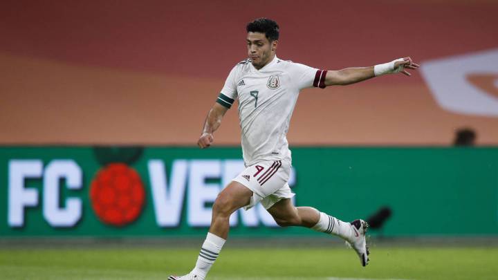 Raúl Jiménez admits he wanted to extend his stay at Wolves