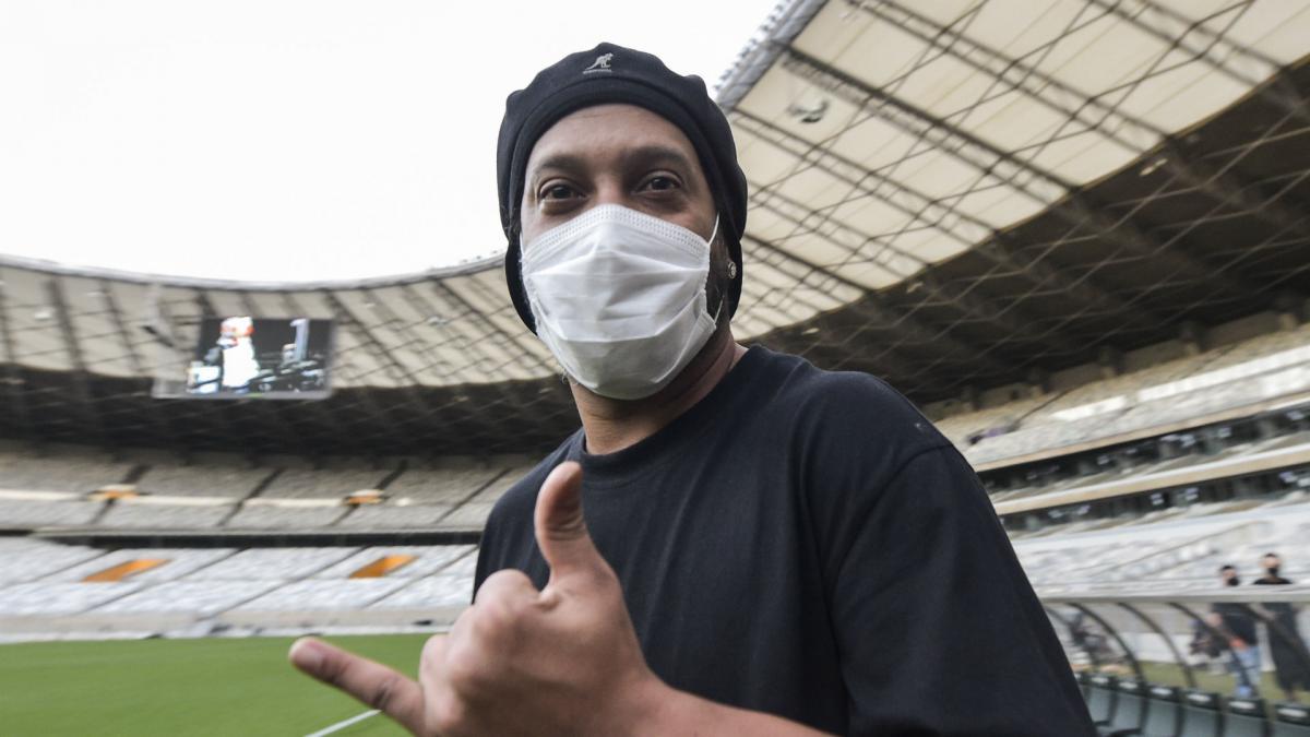 Brazil and Barcelona great Ronaldinho tests positive for coronavirus