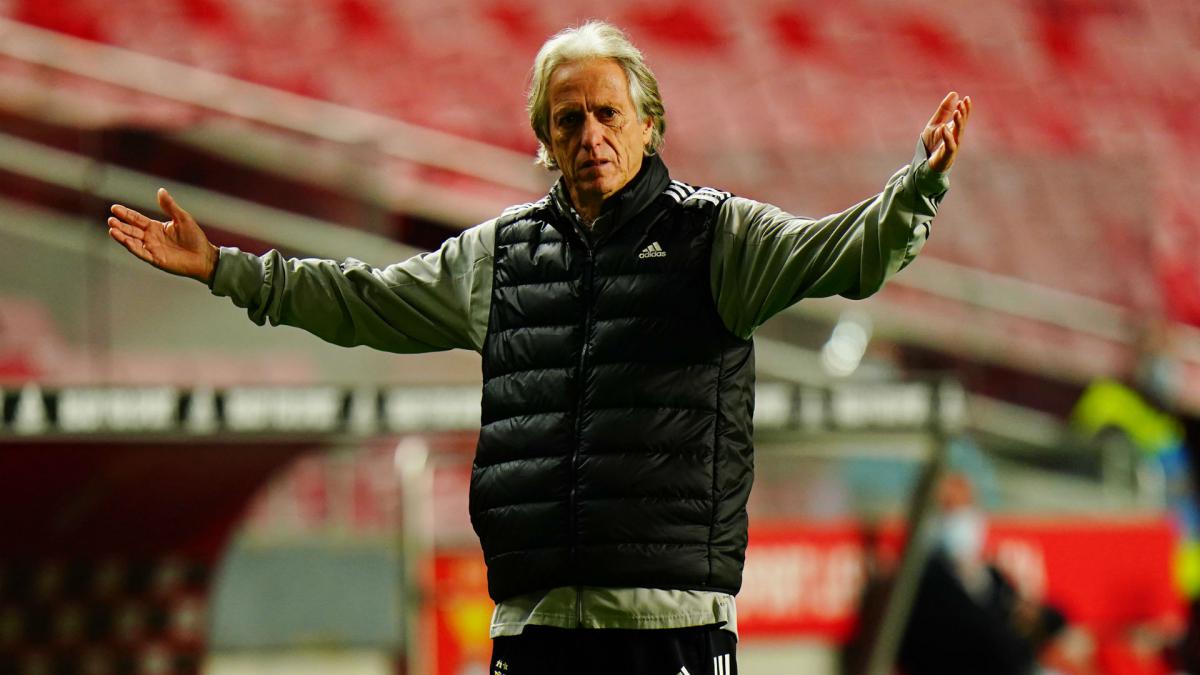 Benfica boss Jesus rejects Barca comparison: Koeman's team has nothing