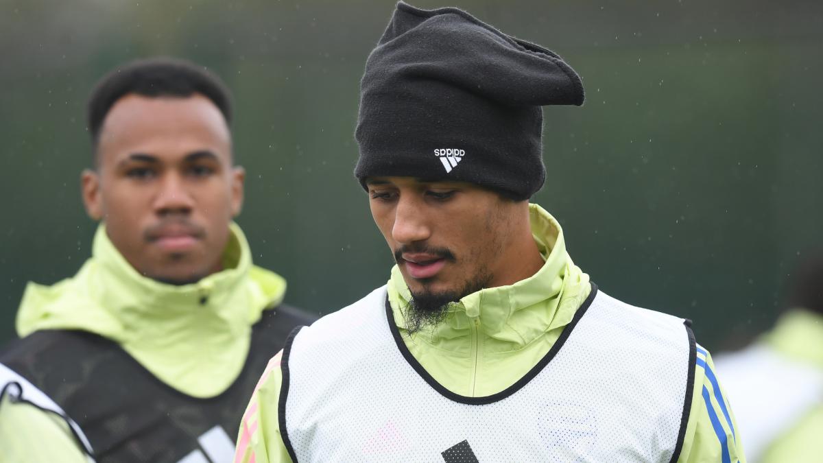 Arteta 'fed up' with Saliba situation as Arsenal consider loan exit