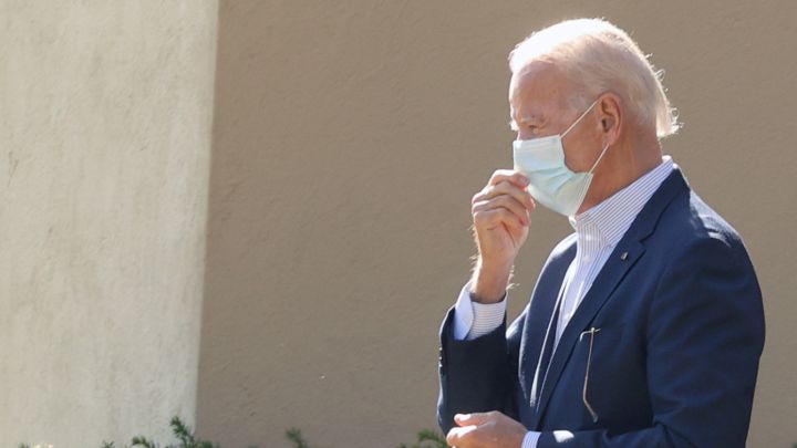 What executive orders is Joe Biden preparing as president?