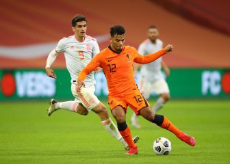 Spain draw with the Dutch as Ramos equals caps record