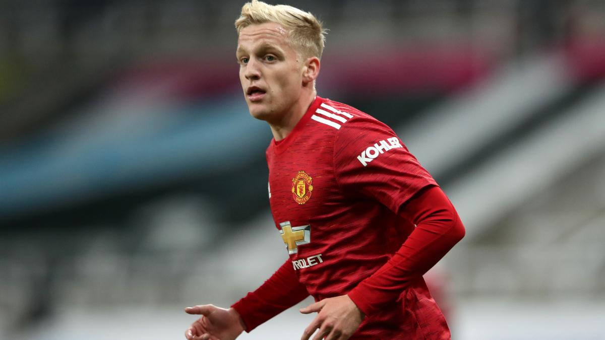 Rumour Has It: Juve eye Man Utd's Van de Beek, Liverpool make bid for Ajax star