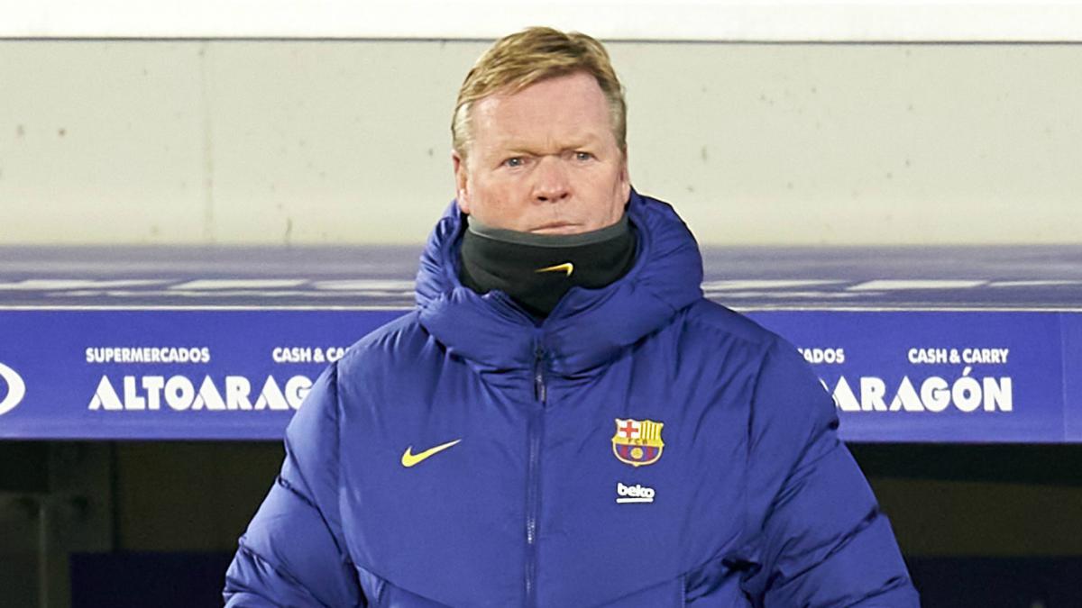 Koeman: Barcelona need a new striker