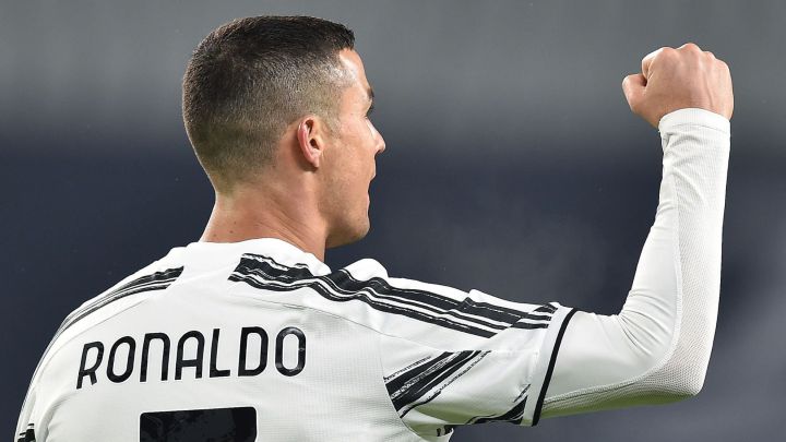 Cristiano Ronaldo brace helps Juventus overcome Fiorentina fear