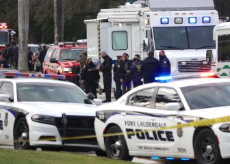 Two FBI agents dead after Florida shooting