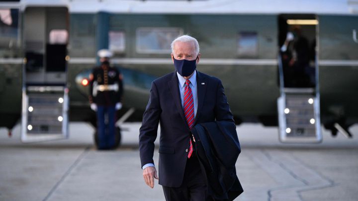 Third stimulus check: when can Biden sign the bill after the Senate passes it?