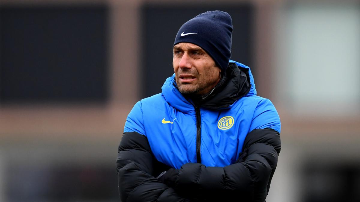 Conte apologises for gesture in Juventus draw
