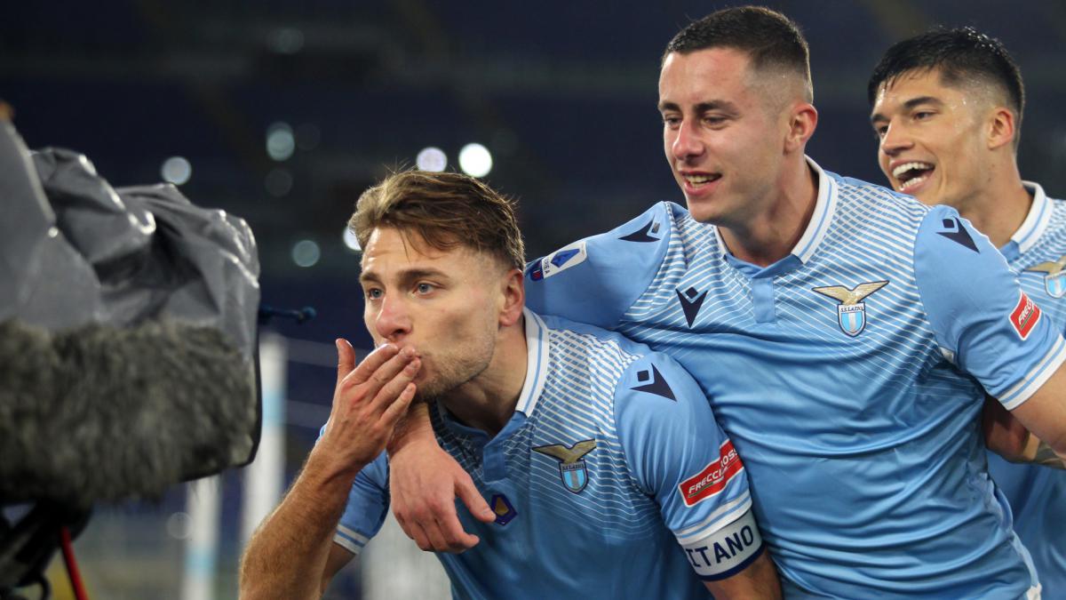 Inzaghi's 'amazing' Lazio can win Scudetto, says Vieri