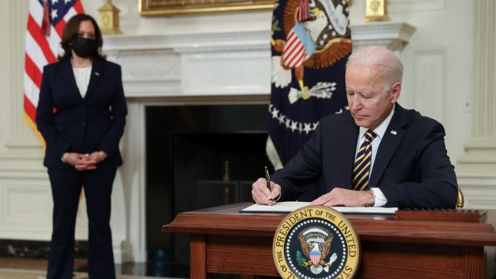 Third stimulus check updates today: when it's coming, $1400 payments, IRS tax refund, stimulus calculator | Live