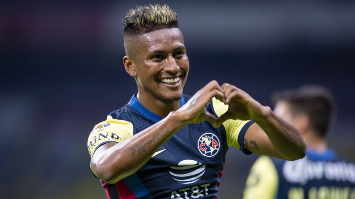 Club América record comfortable win over Pachuca