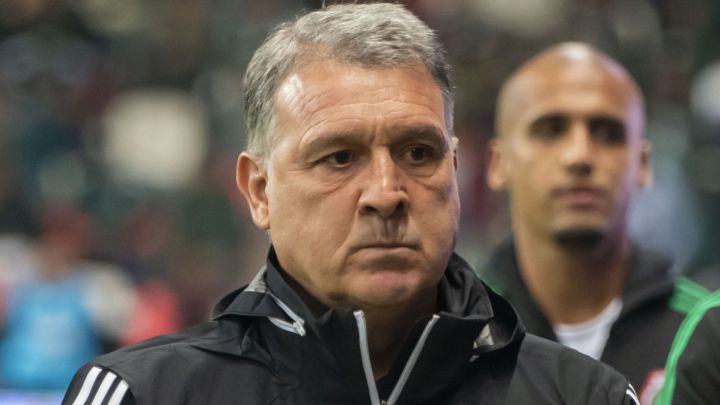 “Efraín Álvarez is very committed to the Mexican national team” - Gerardo Martino