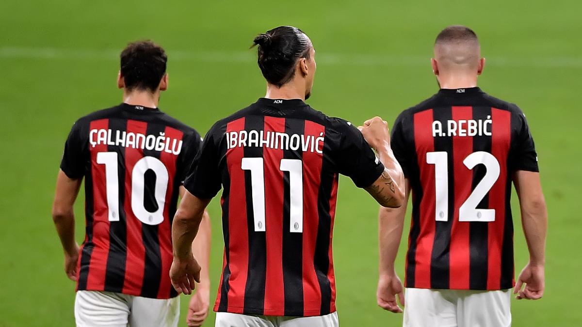 Ibrahimovic adds star power as Milan look for repeat performance against old friends United