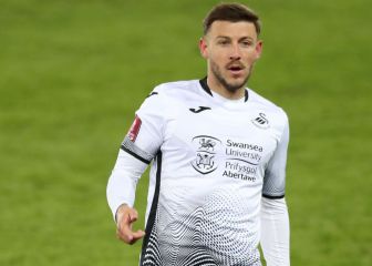 Paul Arriola's loan with Swansea City ends due to an injury