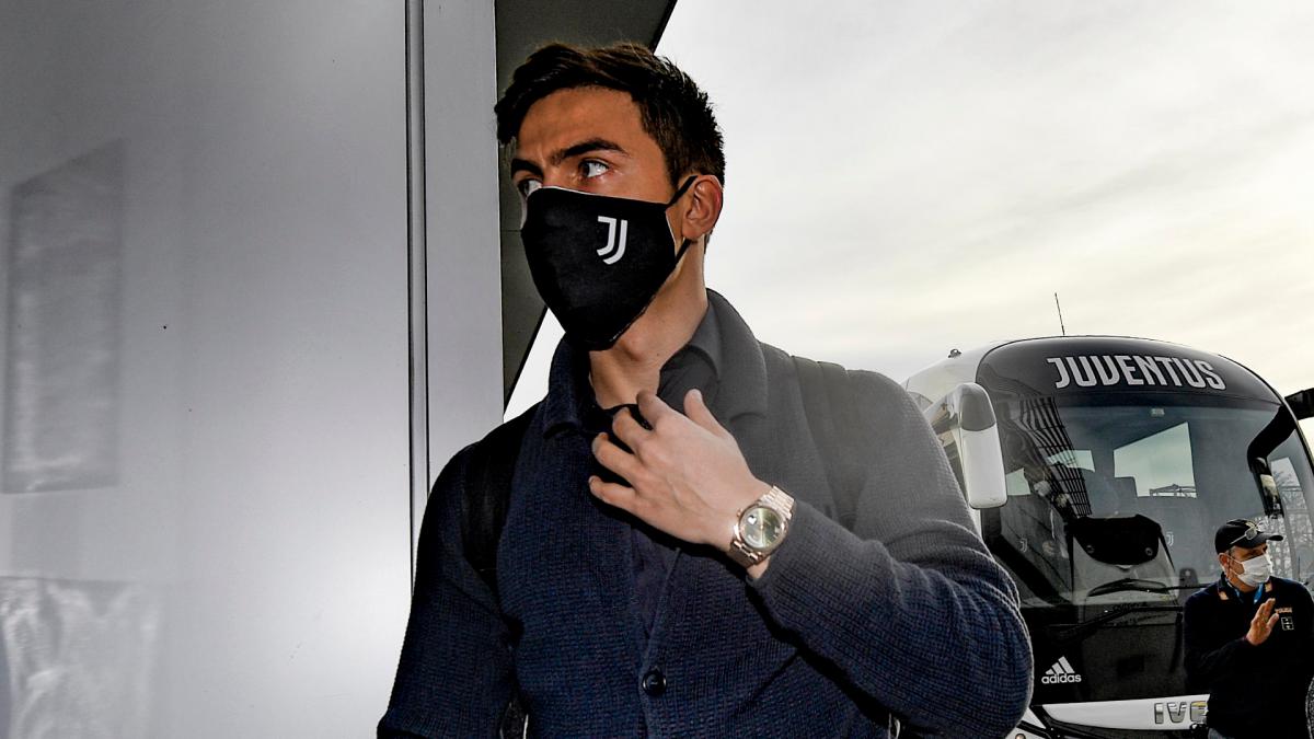 Juventus forward Dybala apologises for breaching coronavirus protocols