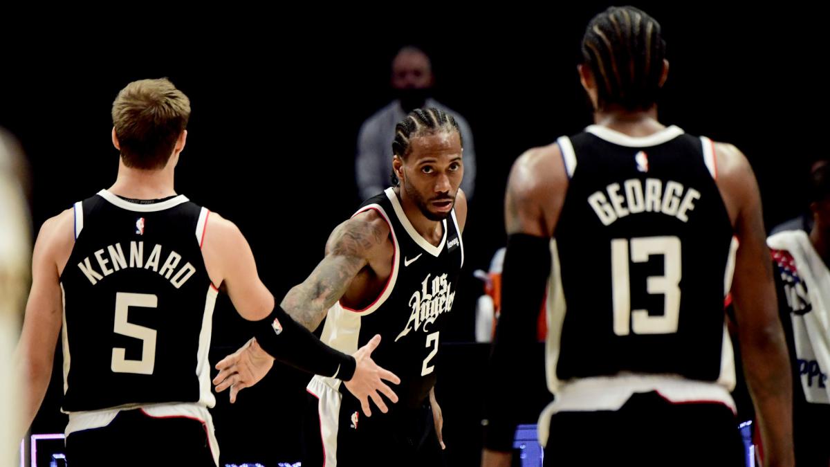 Clippers rout short-handed Lakers, Nets and 76ers both lose