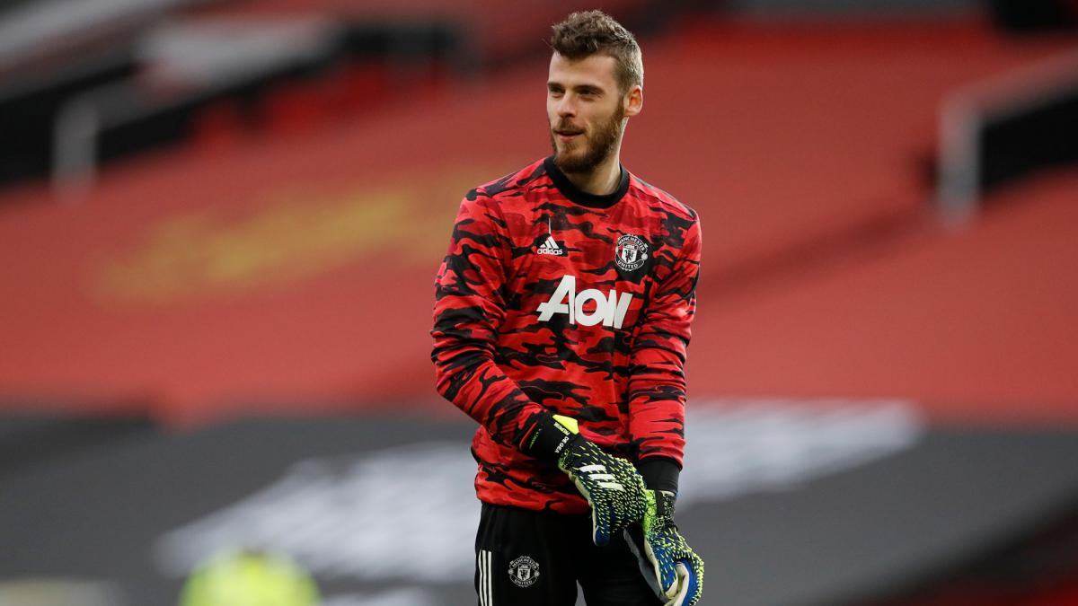 Happy to be sub - Solskjaer praises De Gea response to Henderson decision