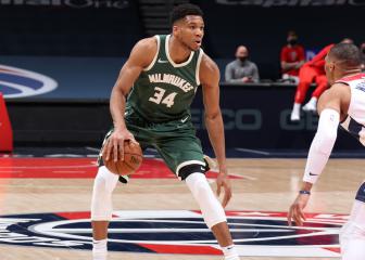 Giannis ruled out for third game in a row with knee issue