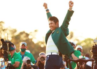 Tiger Woods congratulates history-making Matsuyama
