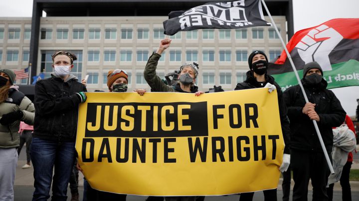 Former Minnesota police officer to be charged with manslaughter for the killing of Daunte Wright