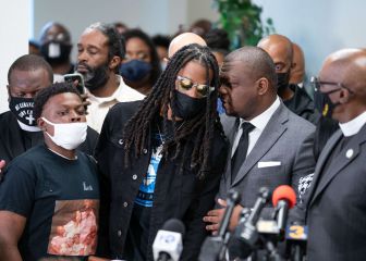 What has the family of Andrew Brown Jr said about the police shooting?