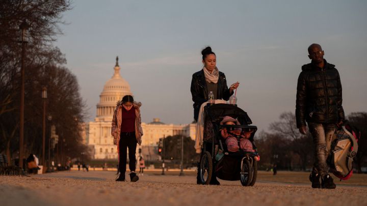 How have congressional seats changed after new census? which states will gain or lose seats?