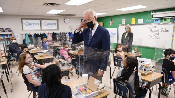 Fourth stimulus check live updates: $2,000 monthly stimulus, Golden State payment tracker, Child Tax Credit...