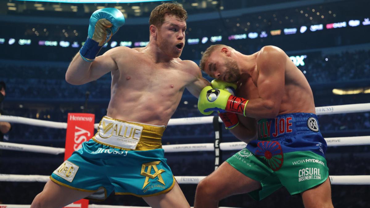 Saunders to undergo surgery on 'multiple fractures' after Canelo defeat