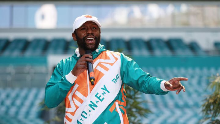 Floyd Mayweather fires back at Canelo Alvarez's latest comments